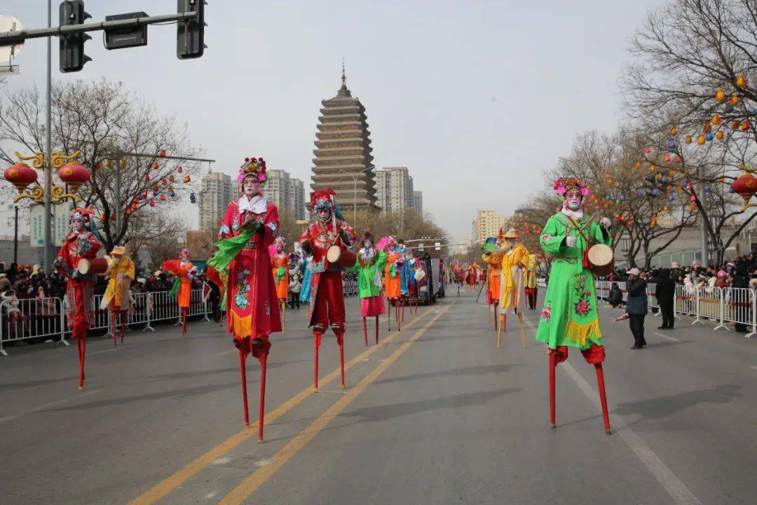 凌源市高跷秧歌图片