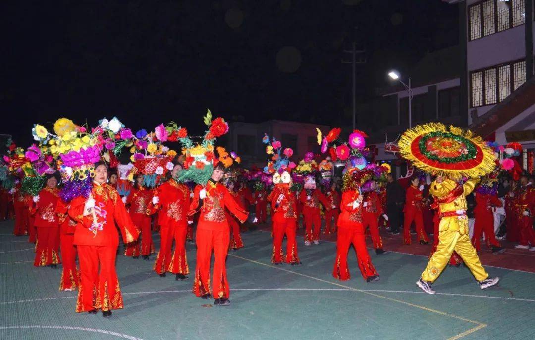 咚咚锵咚咚锵……陇南社火"热辣滚烫"