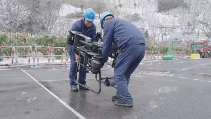 高压电缆除冰图片