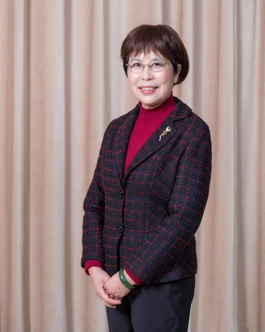 根据《宁波市加快推进新型工业化行动纲要》,甬江实验室主任崔平结合