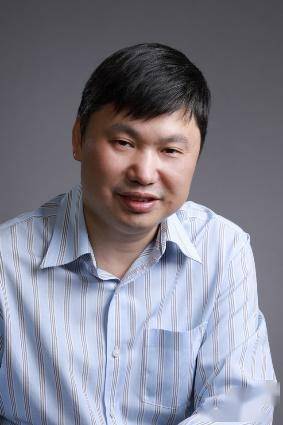 徐飞multifunctional integration on optical fiber tips