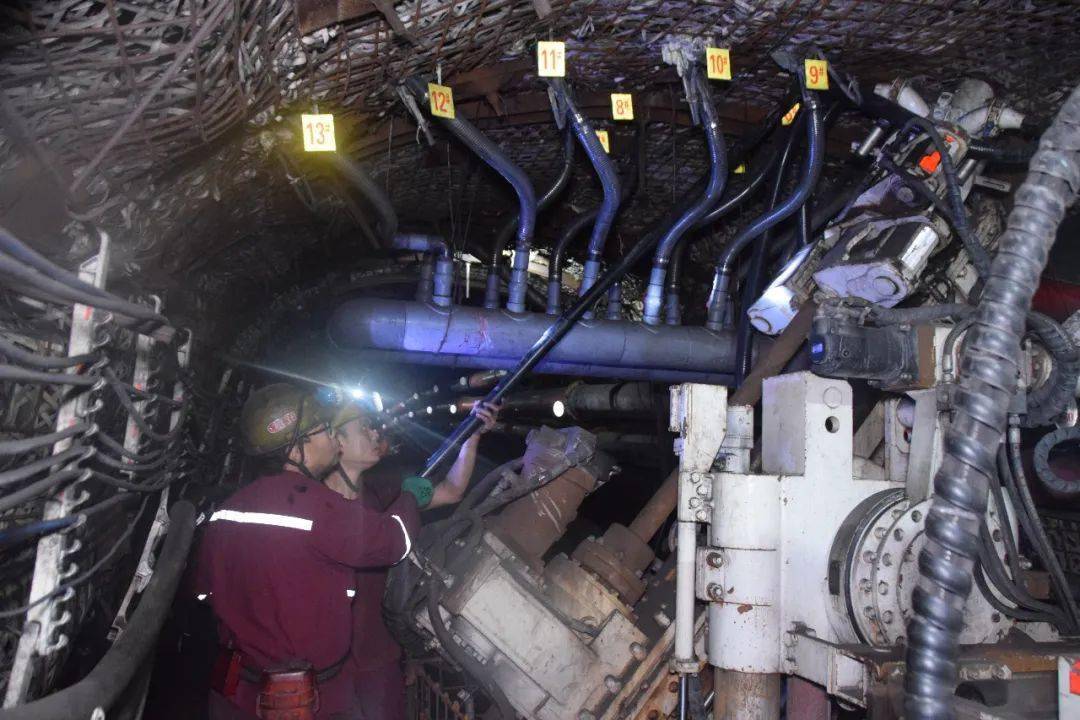 大淑村矿密织安全防护网!_生产_瓦斯_责任