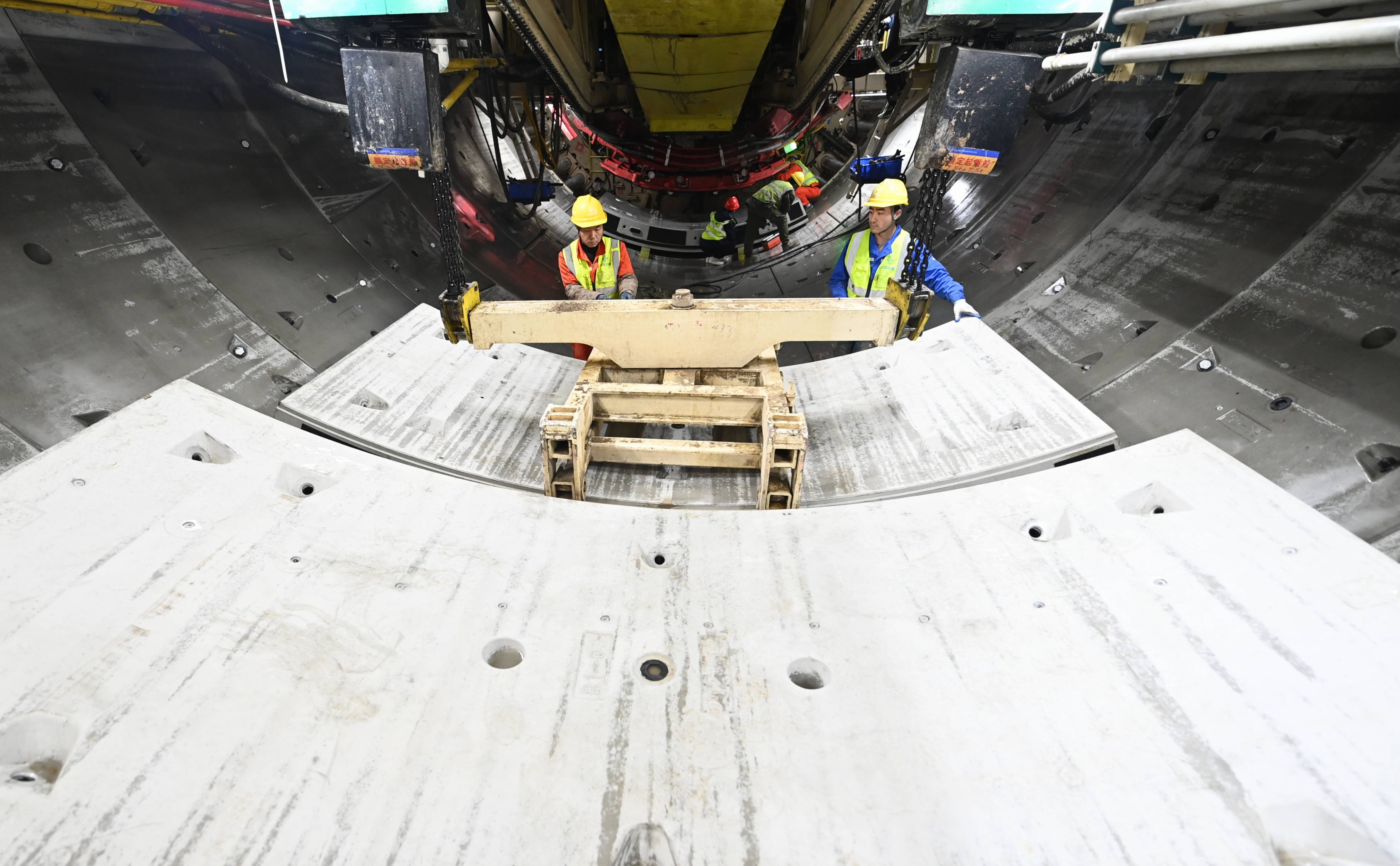 北京轨道交通22号线河北段首个盾构区间贯通_平谷_王民_大街