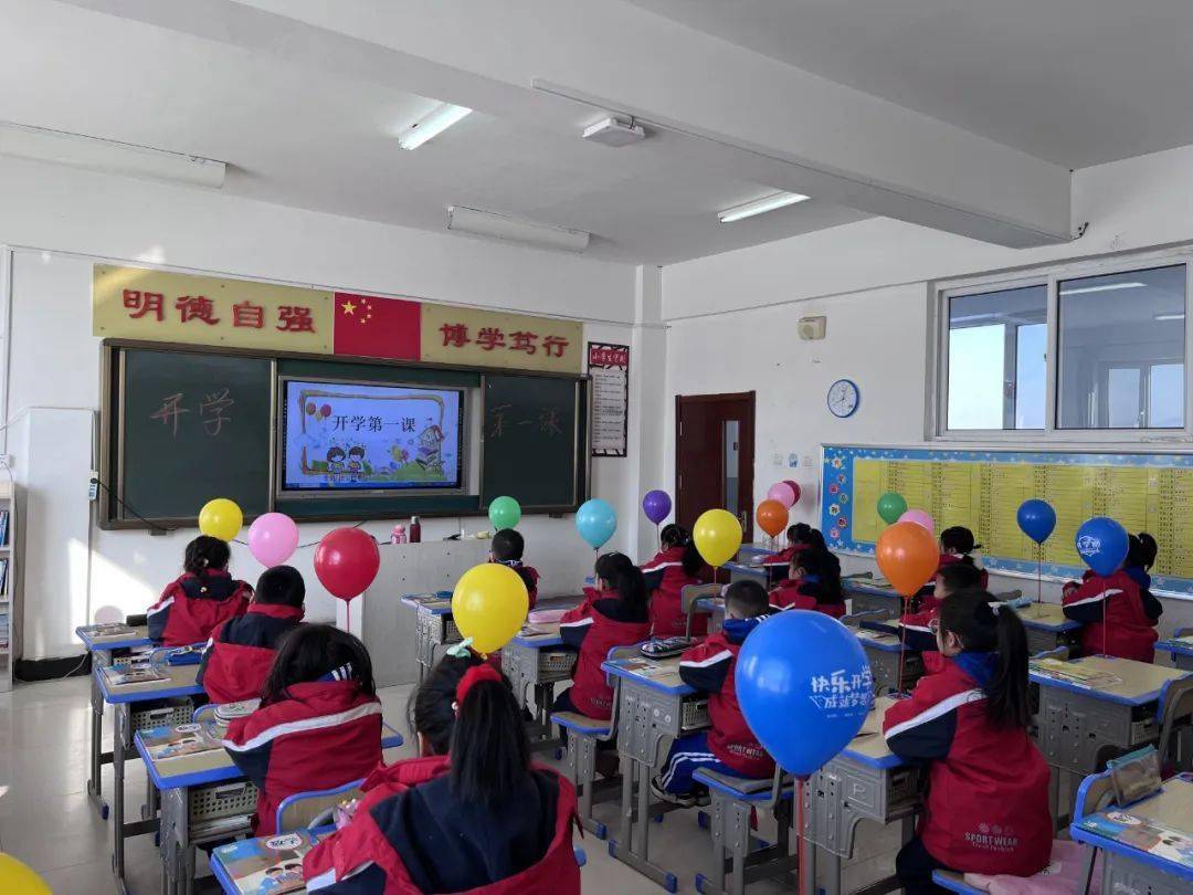 玉溪市龙潭小学图片