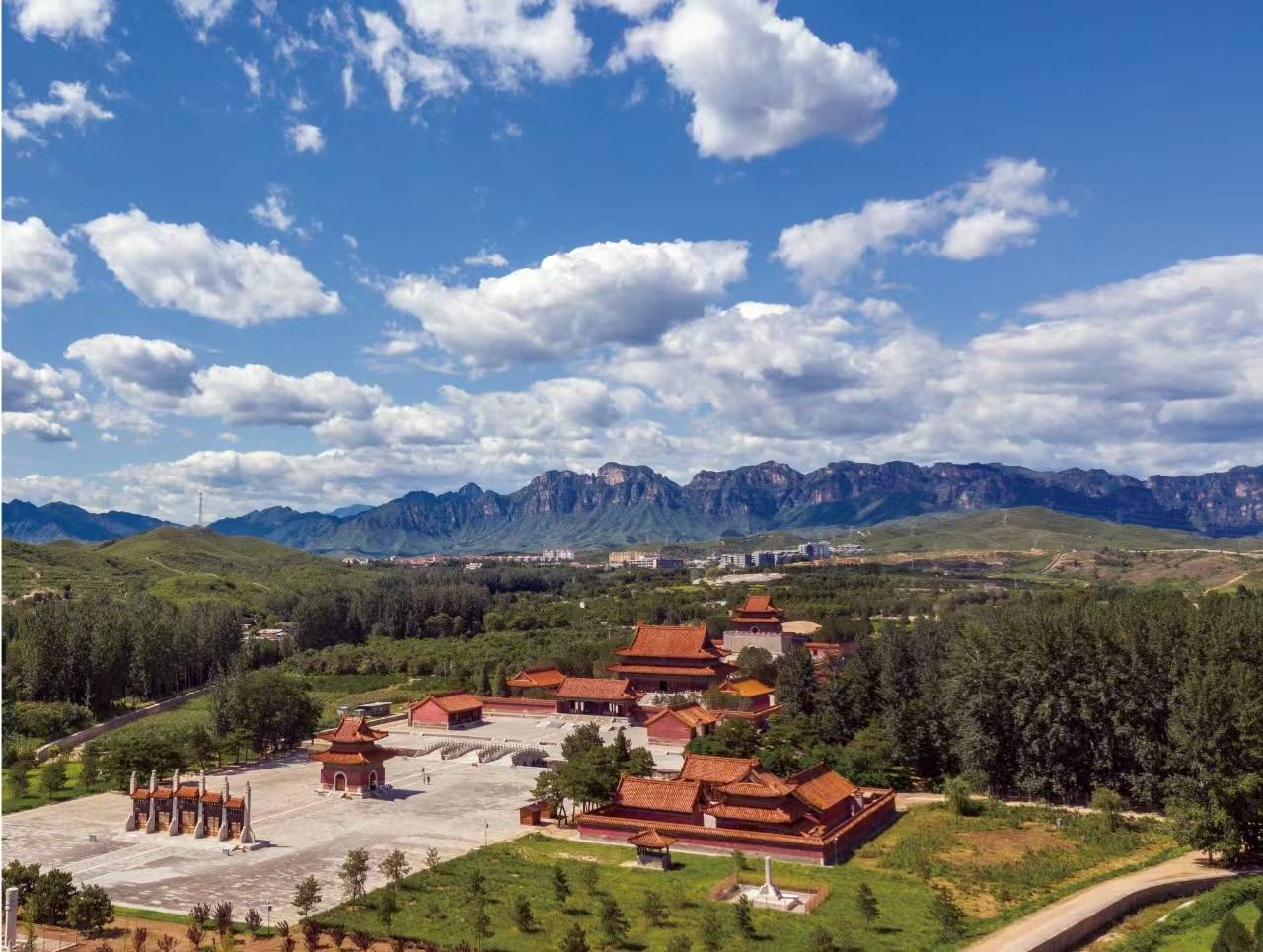 易县:打造京津冀文旅康养新高地_旅游_太行山_乡村