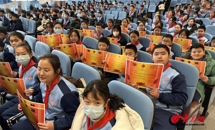 净化师生心灵,促使师生养成文明的行为习惯,营造和谐阳光校园,刘强强