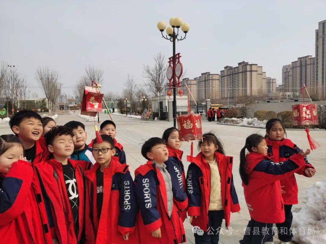 昨日,曹县各学校"龙"重开启新学期_小学_教育_街道