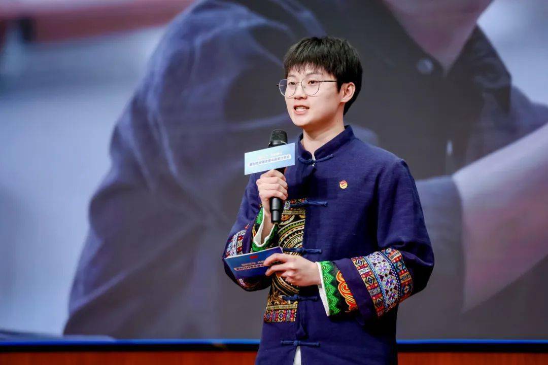 志愿者扶贫接力计划,带领中国美术学院第24届研究生支教团赴云南景东