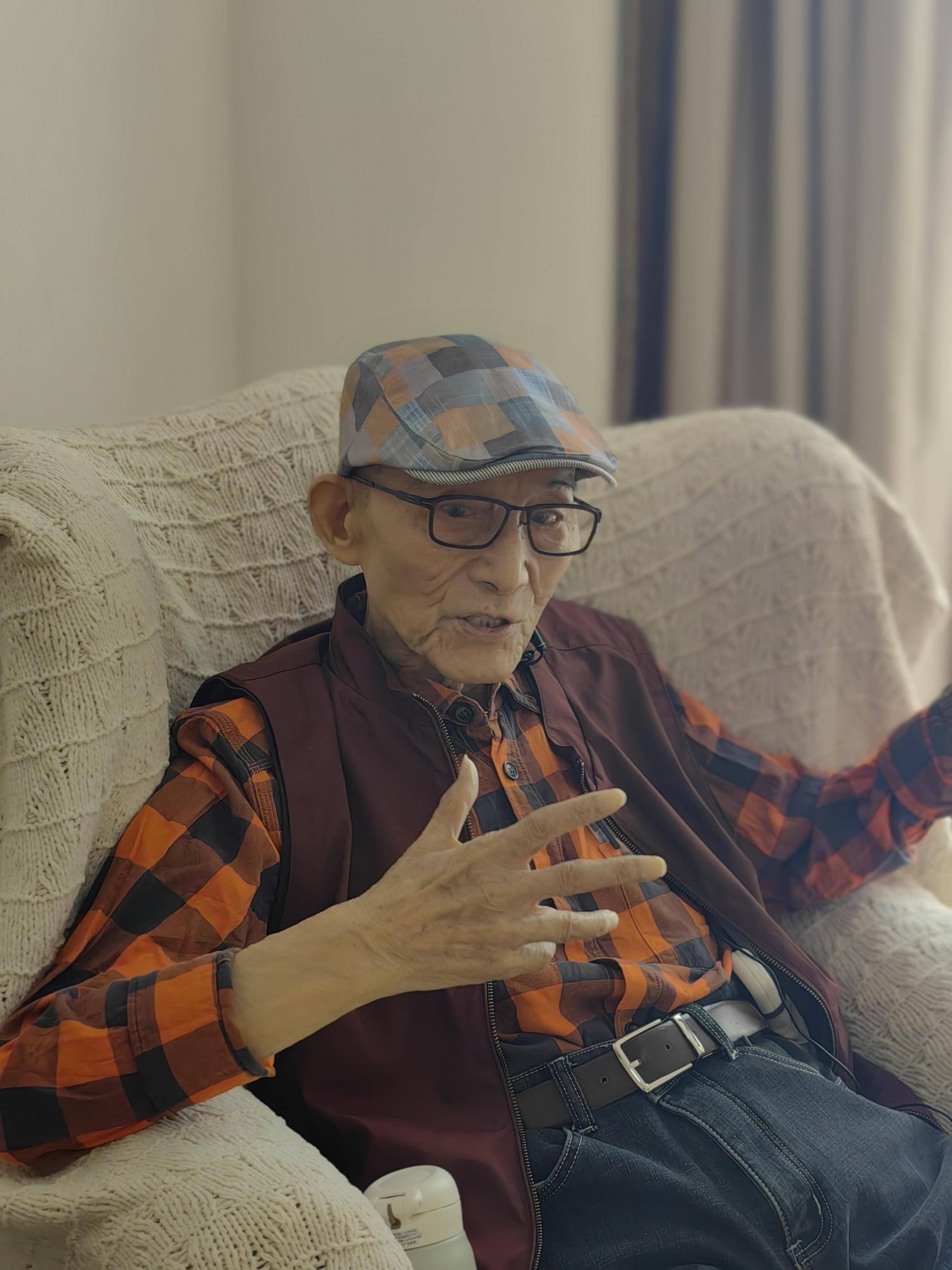 专访|游本昌:不为繁华易匠心_爷叔_现场表演_上海