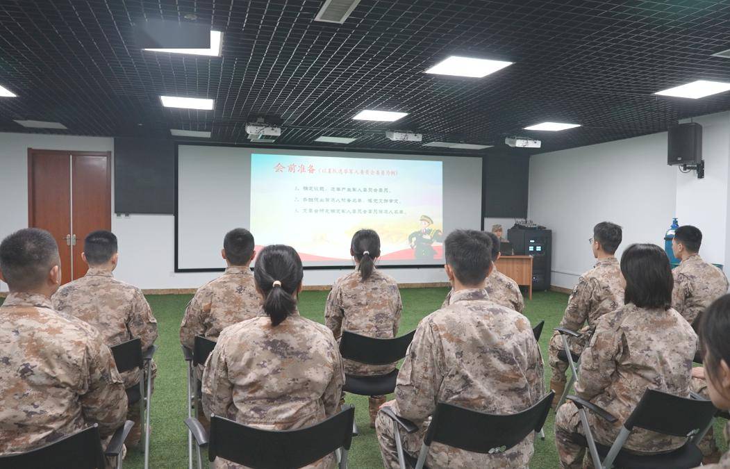 淬炼合格"领路人",这场集训扎实!_训练_骨干_班长