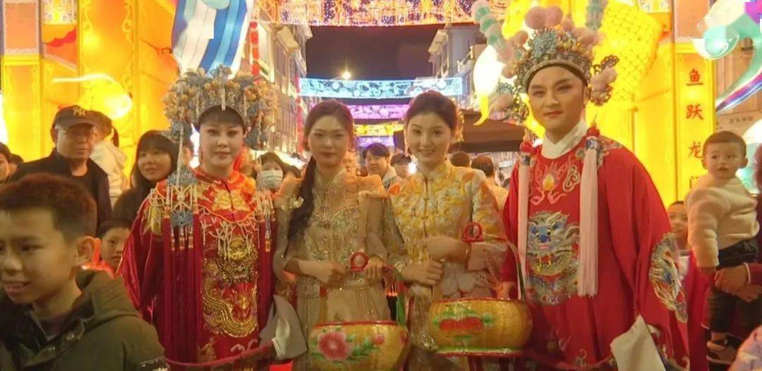 汕头:花灯持续"在线" 互动展演不停_游客_文化_潮汕