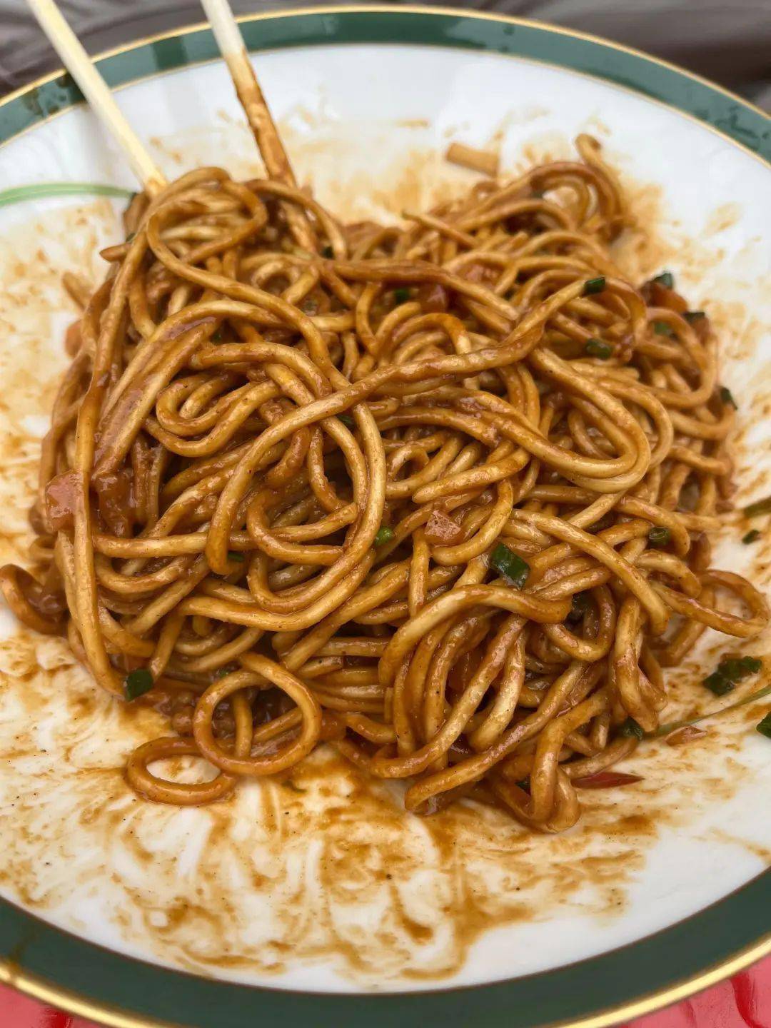 武汉热干面测评,毗邻烈士街,武昌老城区的三碗好面_汉口_故事_辛亥