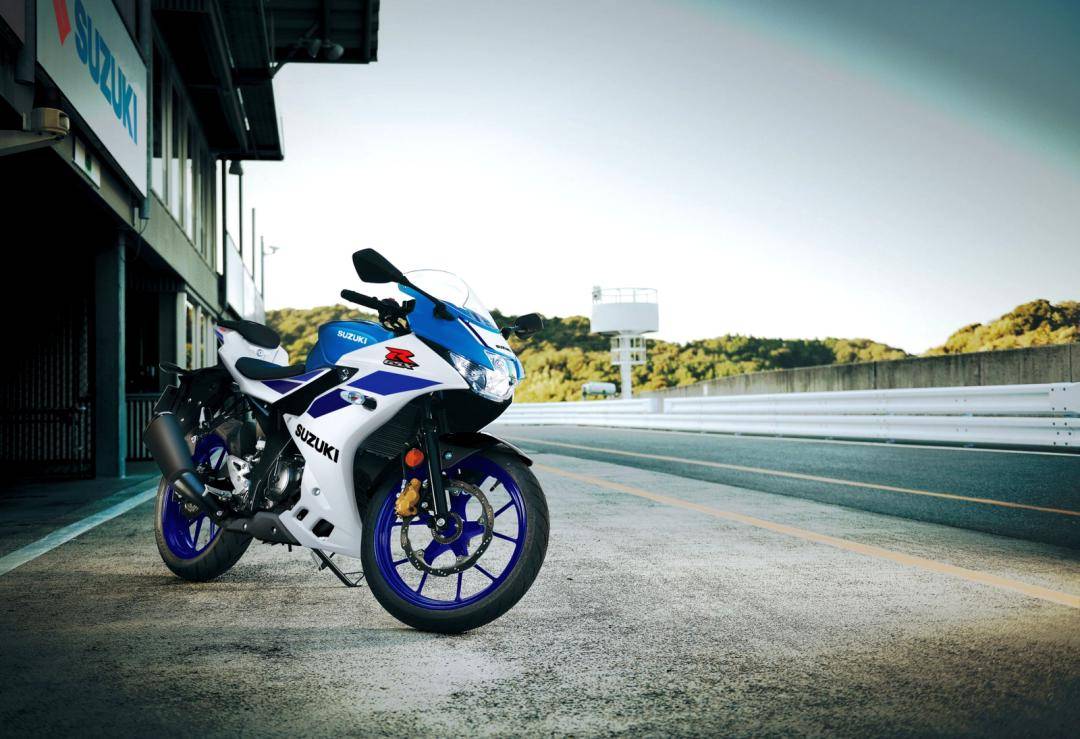 经典色调的新图案:suzuki 2024 gsx-r125,gsx-s125_搜狐汽车_搜狐网