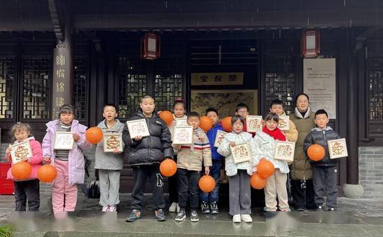 都锦生旧居开展竹编画艺术体验活动_小朋友们_文化_传统