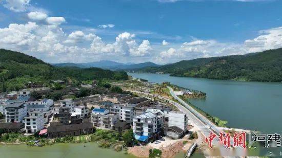在福建,覆盖近百万人口的水库移民家园逐渐完成从"移居"向"宜居"的