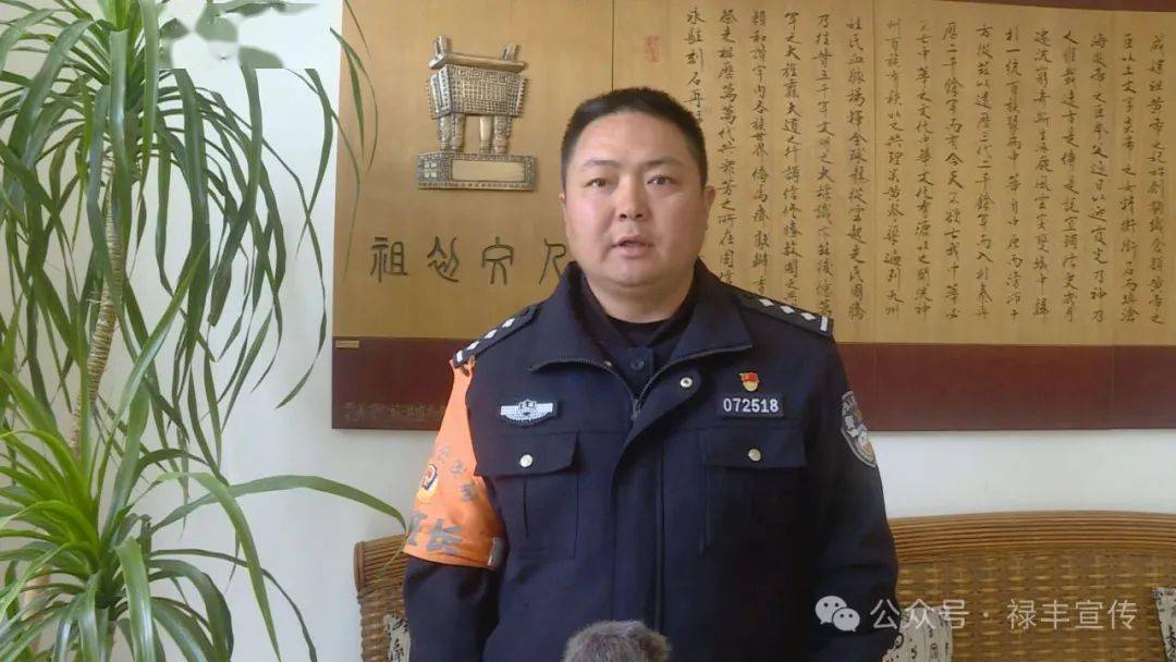 公路沿线企业以及连接易门县小街乡的重要通行道路,由于年久失修,加上