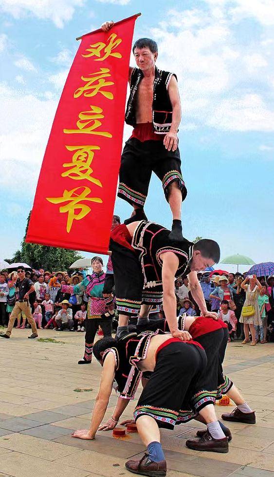 云南人怎么一年到头都在过节啊?_哑巴_活动_纳西