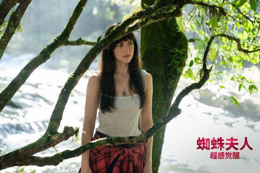 《蜘蛛夫人:超感觉醒》漫威最神秘女超人首登大银幕,预知未来化解危机