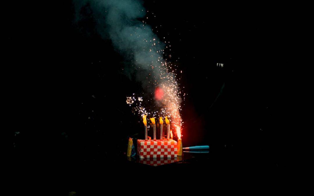 7组艺术家点燃龙年最美祝福_烟火_烟花_蔡国强