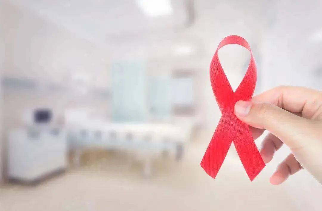 曾经发生过可能感染hiv的高危行为,那么应该主动进行艾滋病检测与咨询
