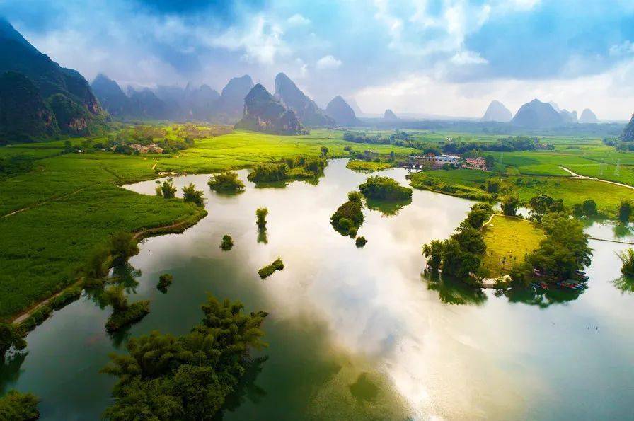 中越归春河上,春日花开成海!