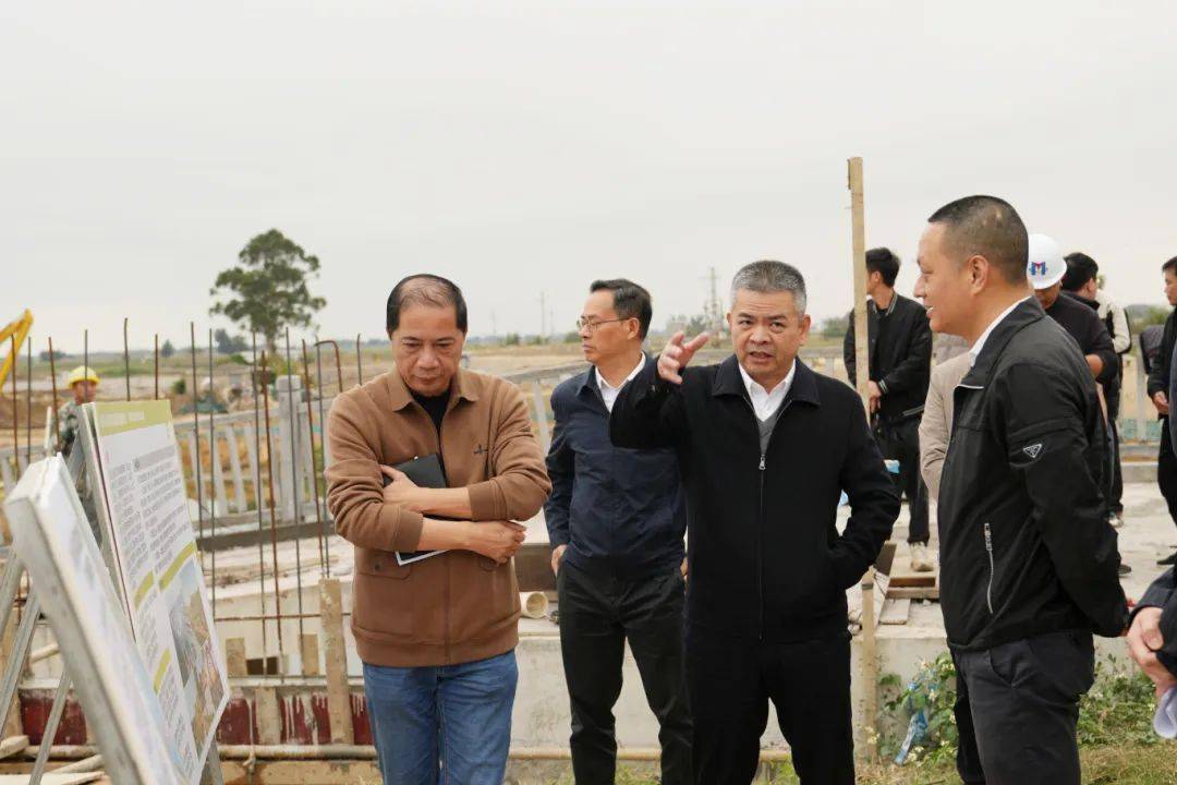 时政要闻王楚彬带队调研要求把握节点倒排工期按时保质