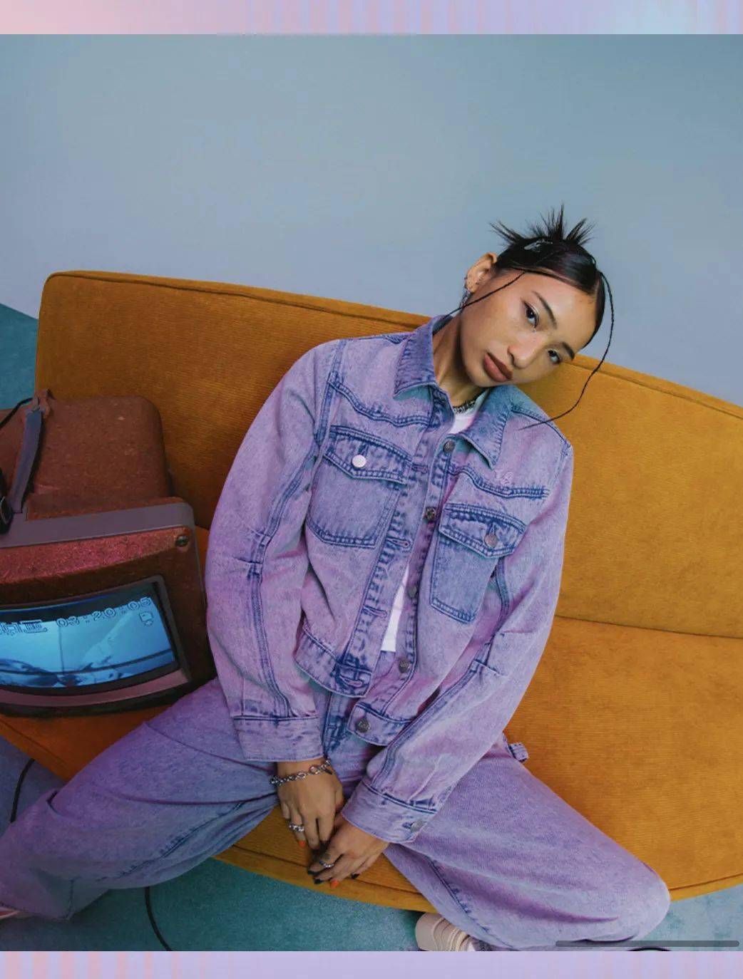 lee | 耀眼时刻,见证闪闪发光的「girl power」_控股集团_广场_钟楼