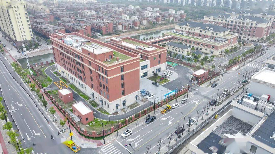 南汇新城镇社区卫生服务中心申港分中心今日起投入试运行_检验_医疗