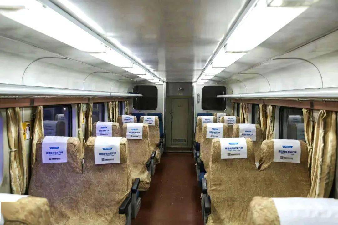 双层火车!_旅客_次列车_车厢