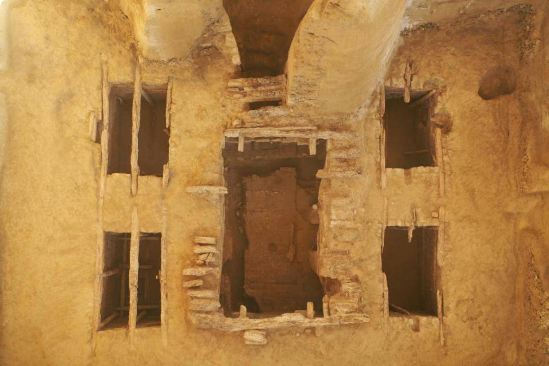 游青海探古墓丨都兰热水墓群(七):2018血渭一号墓(中)(二十二)_墓室