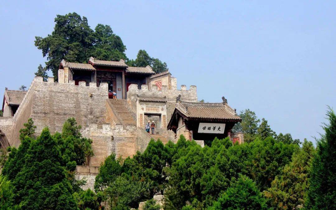 韩城古城和司马迁祠景区咨询电话:0911-4838030.