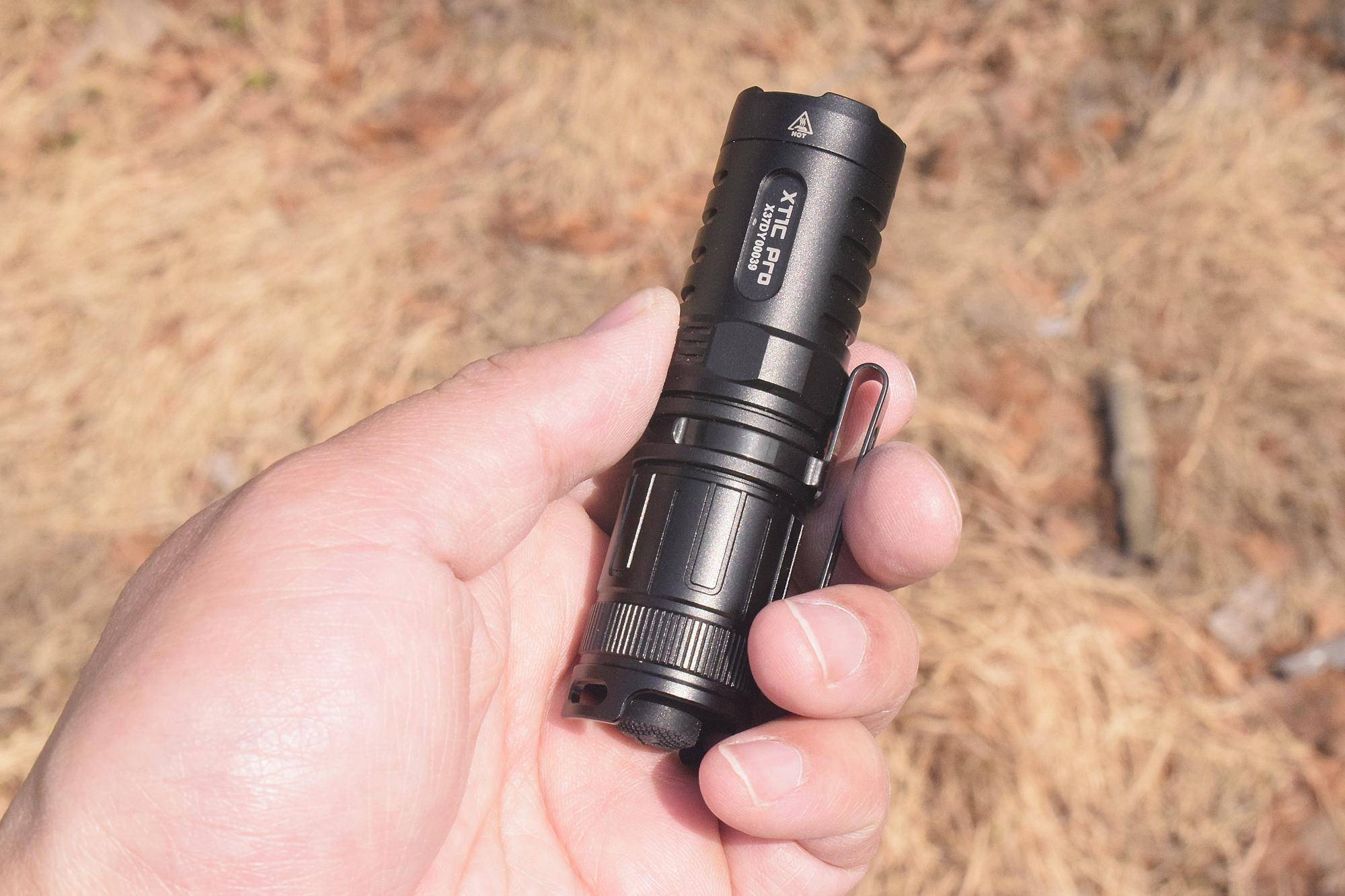 klarus凯瑞兹战术户外手头盔手电xt1c pro体验_pro_电池_档位