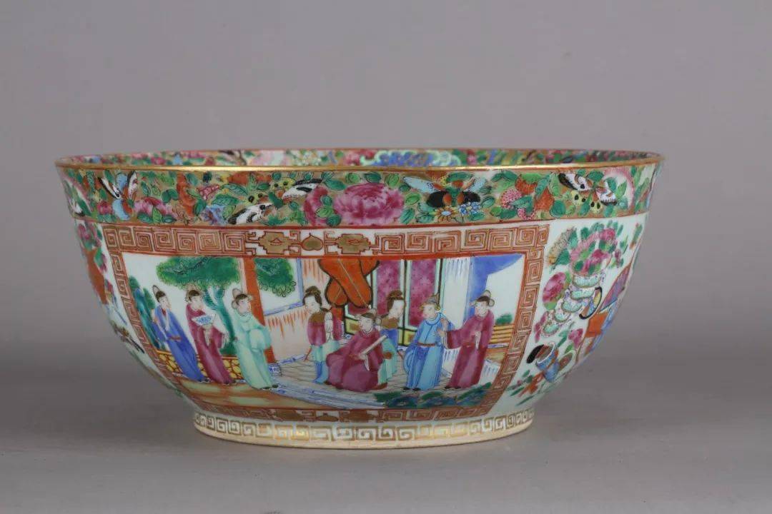 大观精品赏析春花飞上银瓷面广彩瓷