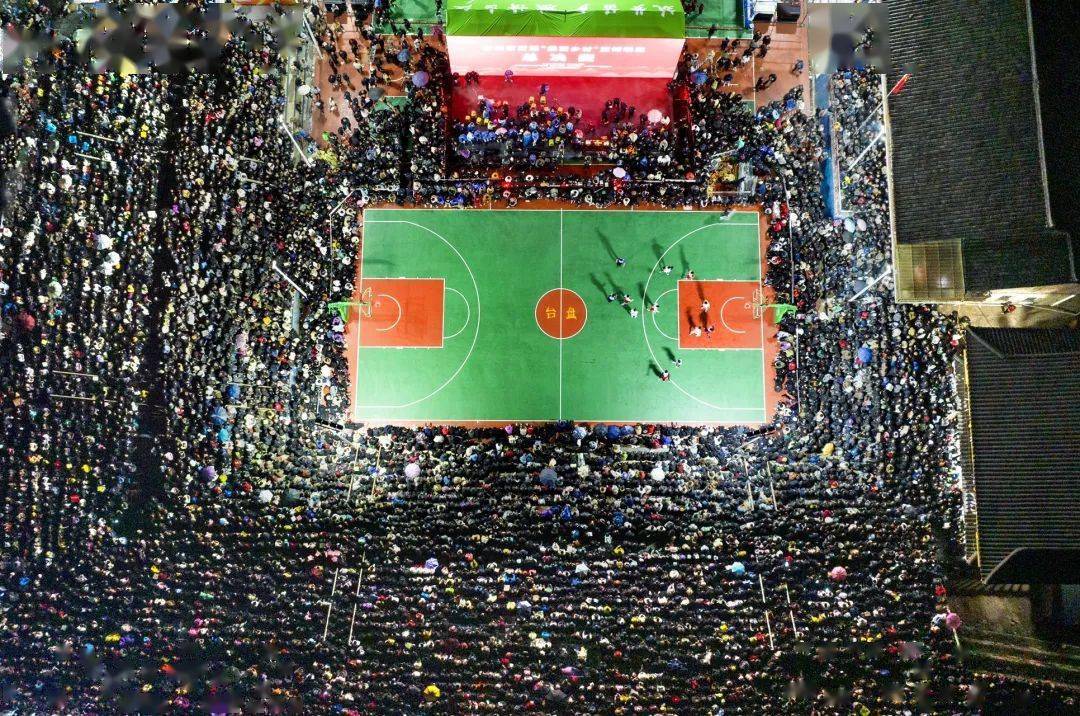 抖音里的韩志鹏_抖音直播间韩鹏飞是真的吗_韩鹏飞抖音直播间