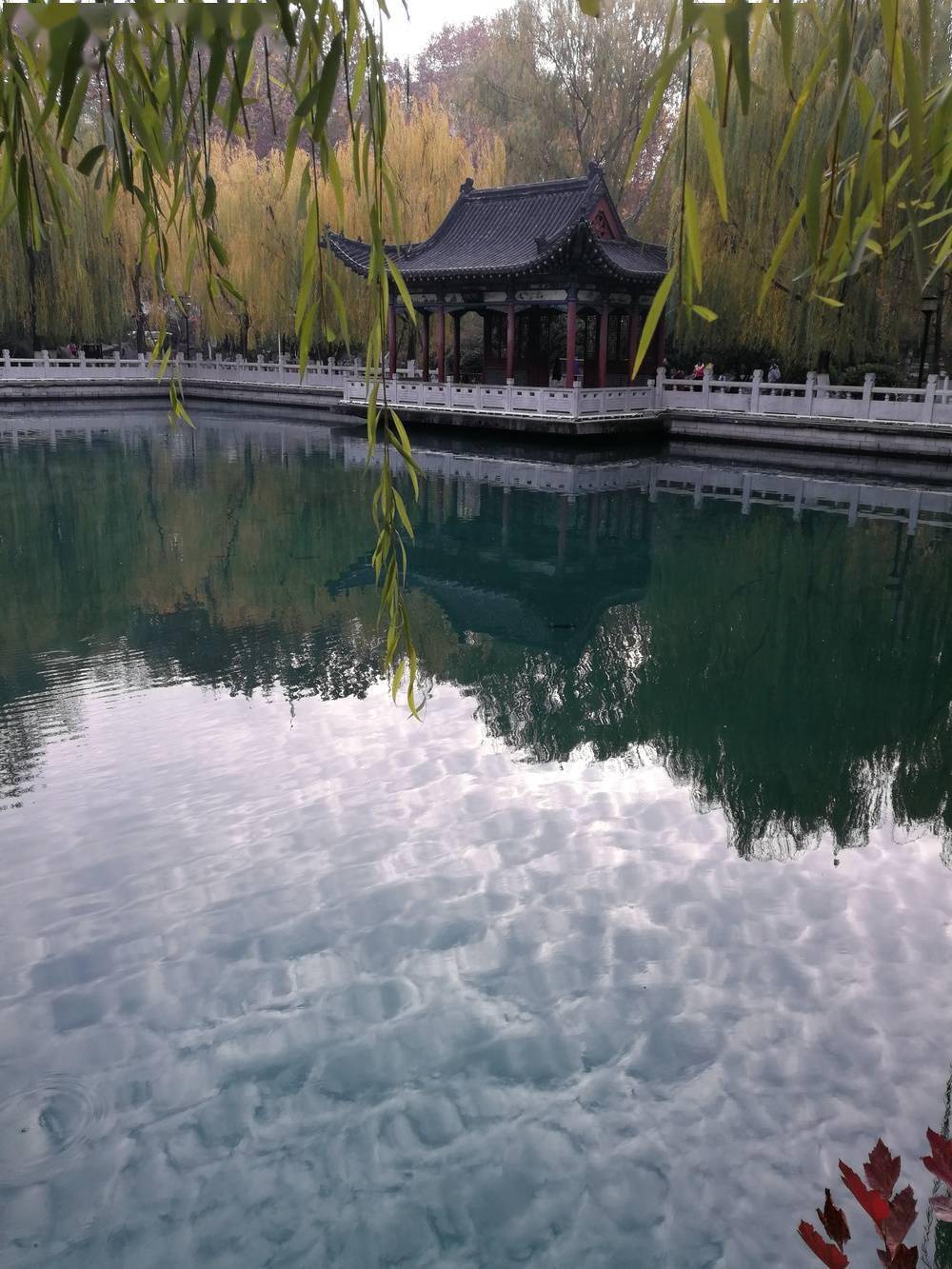 济南会波楼和白云楼建于何时温故