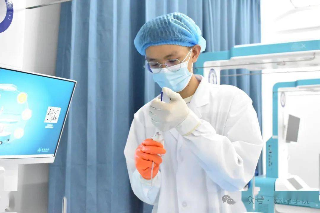赤峰学院"00"后小曹同学捐献造血干细胞_生命_自治区_患者
