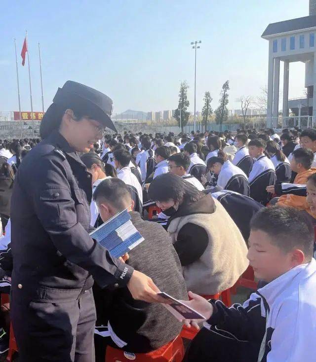 共创文明网络河源源城网警常态化开展打击整治网络谣言宣传活动