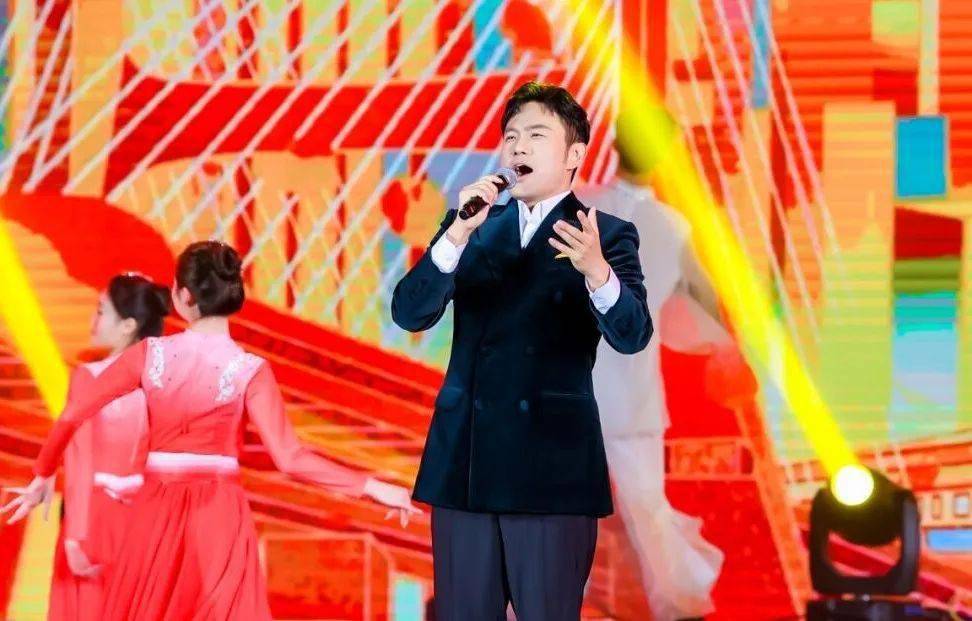 中国音协"金钟之星"唱响伟人故里_演出_广东省_歌曲
