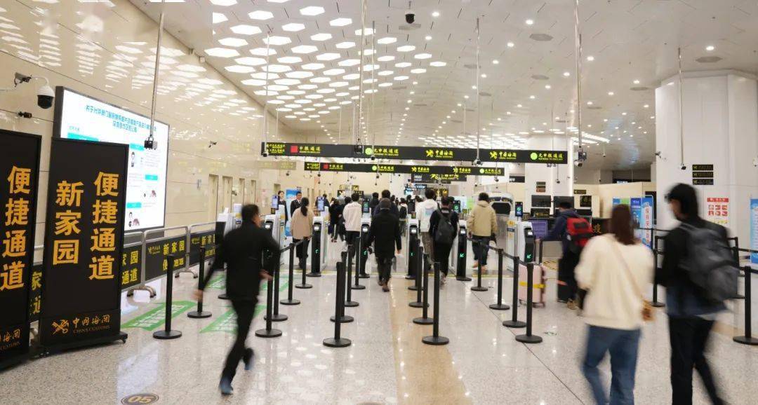 横琴粤澳深度合作区封关运行平稳开局_澳门_通道_二线