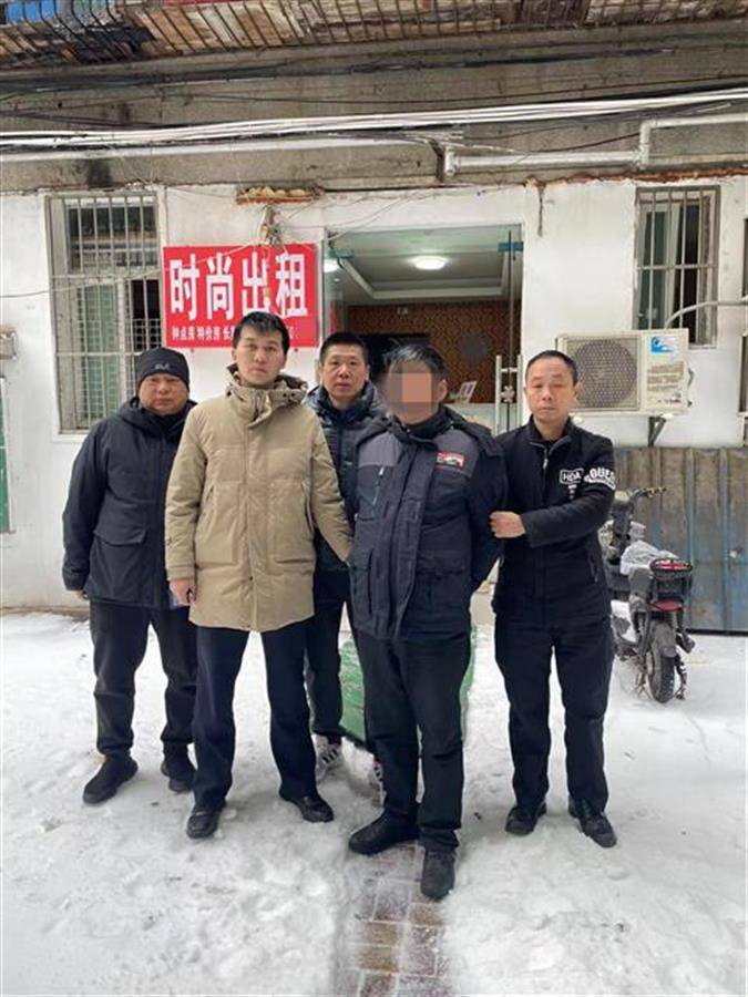 男子冒充警察诈骗,民警追查近1年将其抓获_黄某亮_黄先生_刘某