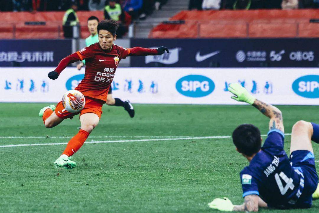 武磊,还是那个武磊_进球_比赛_海港