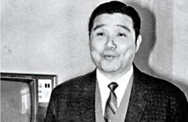 这绝版港片,太敢拍了_香港_影片_雷洛