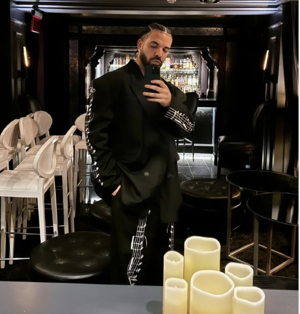 男星决定替其粉丝偿还百万债务_drake_遗产_继承人