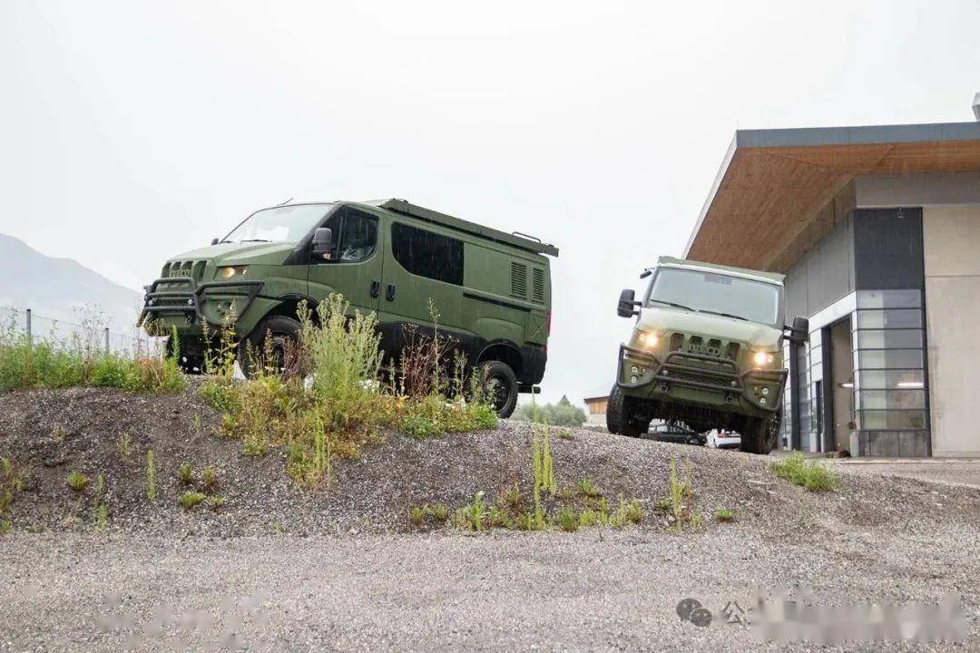 替换平茨高尔 奥地利军方接收第一批依维柯军用多功能车_车辆_防务