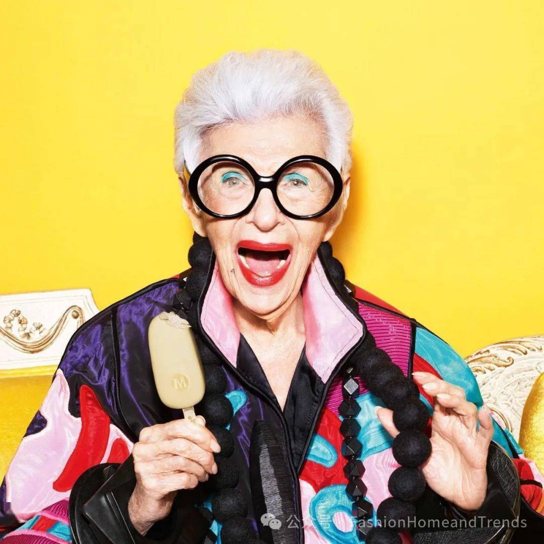 的时髦老太太iris apfel,享年102岁