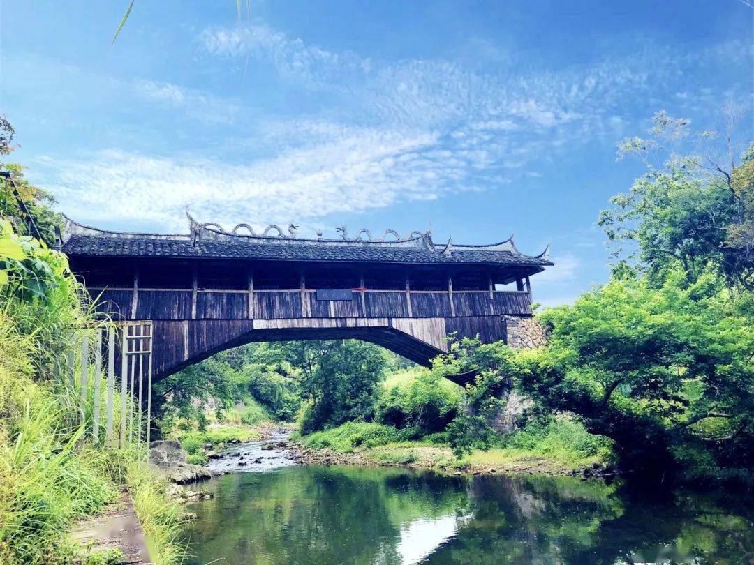 龙年出生的女生免皇帝洞大门票,免费体验寻龙节等优惠活动