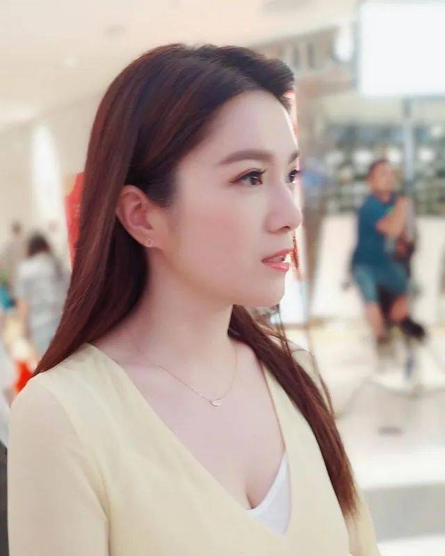 tvb男星赤裸上半身网民嫌露太少现实中被称女神收割机