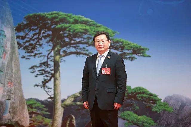 全国人大代表滁州市市长吴劲共建共享推动高等教育跨区域合作发展