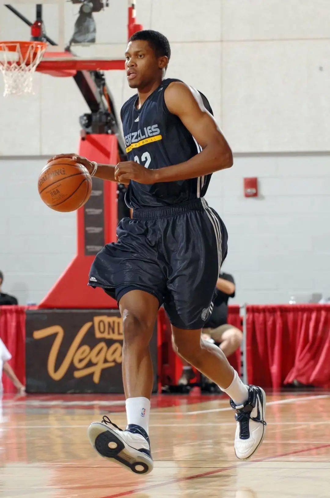 曾经也是一代巨星胚子啊……_盖伊_球鞋_nike