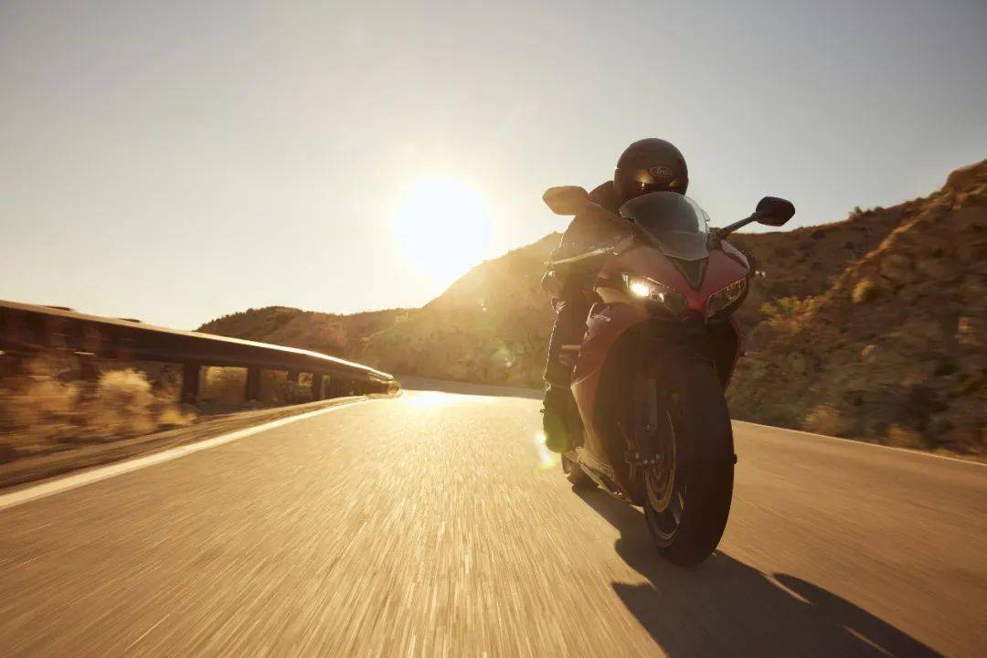 凯旋发布全新 daytona 660 开始一段激动人心的新篇章_搜狐汽车_搜狐